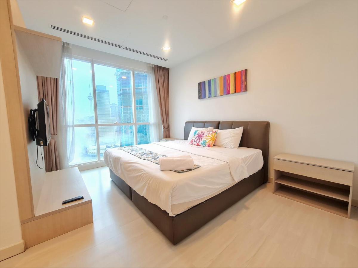 KLCC Binjai 8 Premium Soho Apartment by Sarah's Lodge Kuala Lumpur Bagian luar foto