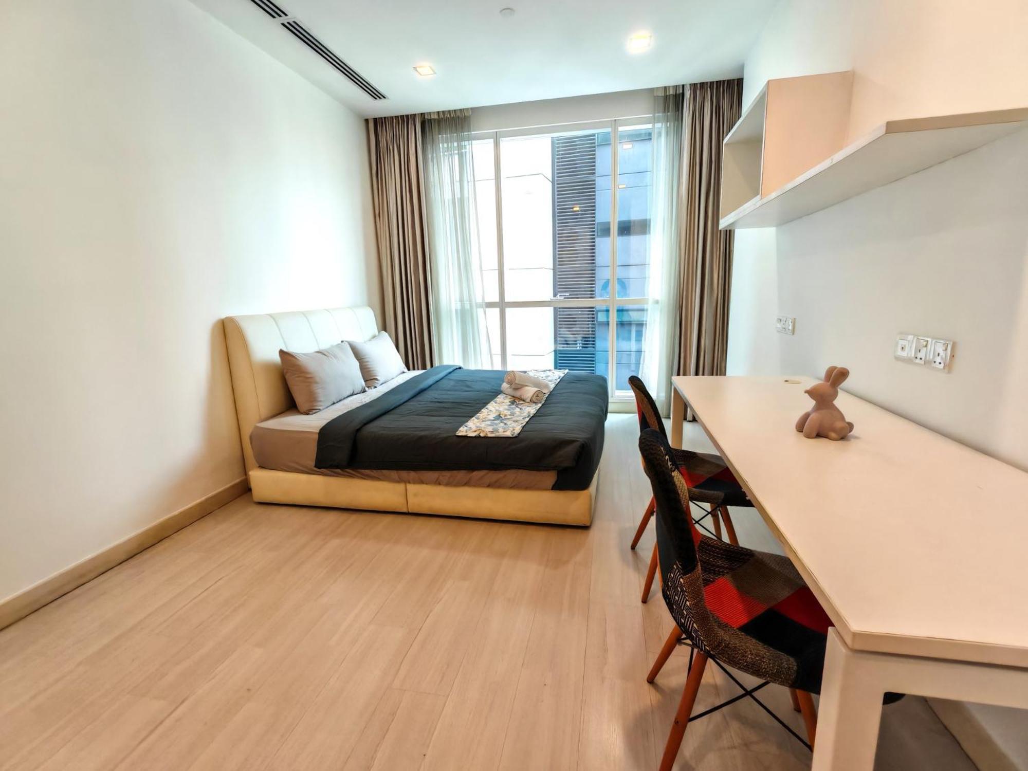KLCC Binjai 8 Premium Soho Apartment by Sarah's Lodge Kuala Lumpur Bagian luar foto